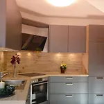 מלון דירות Hoamatl 4*